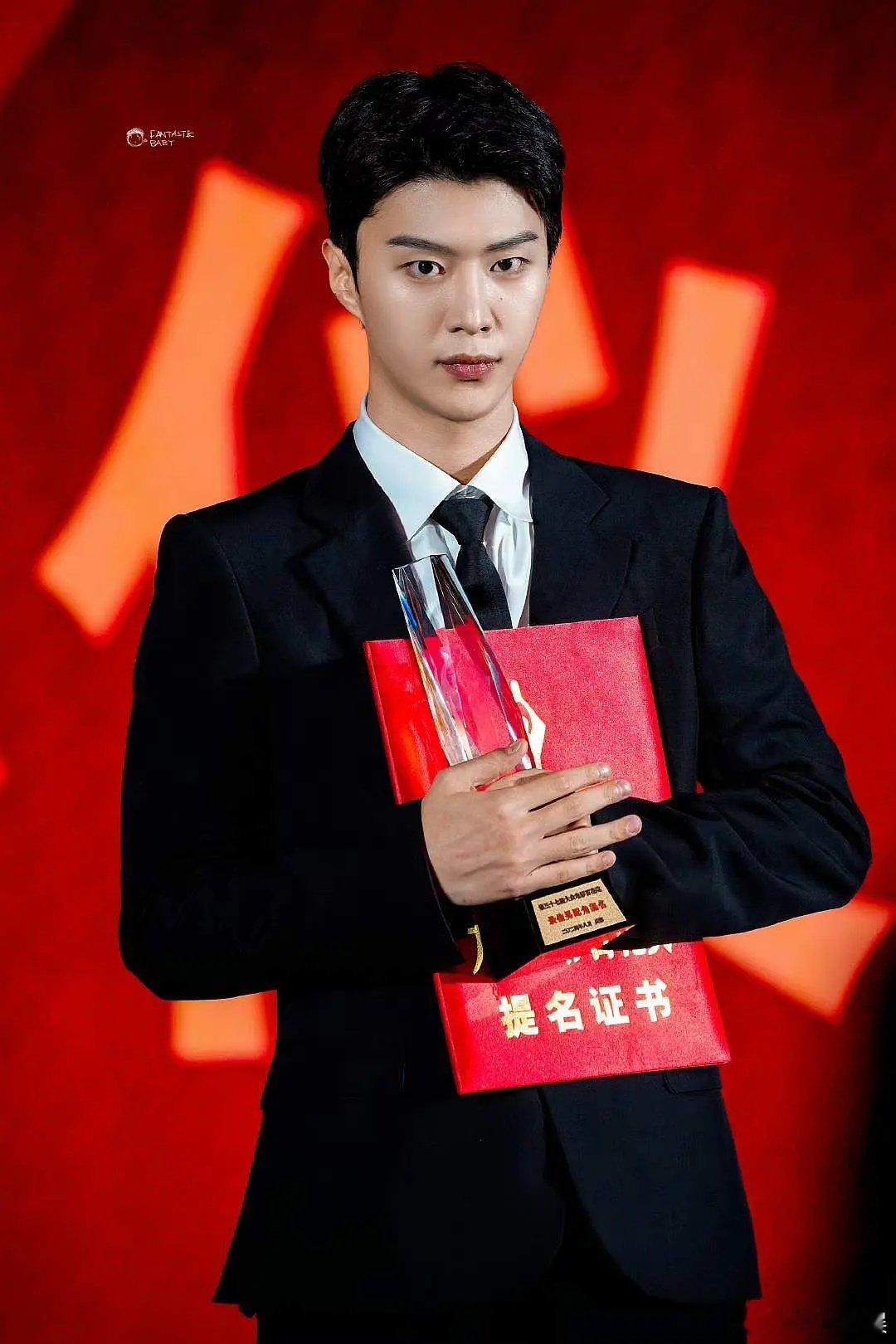 范丞丞面相是不是变了？有几分渣男气质 ​​​