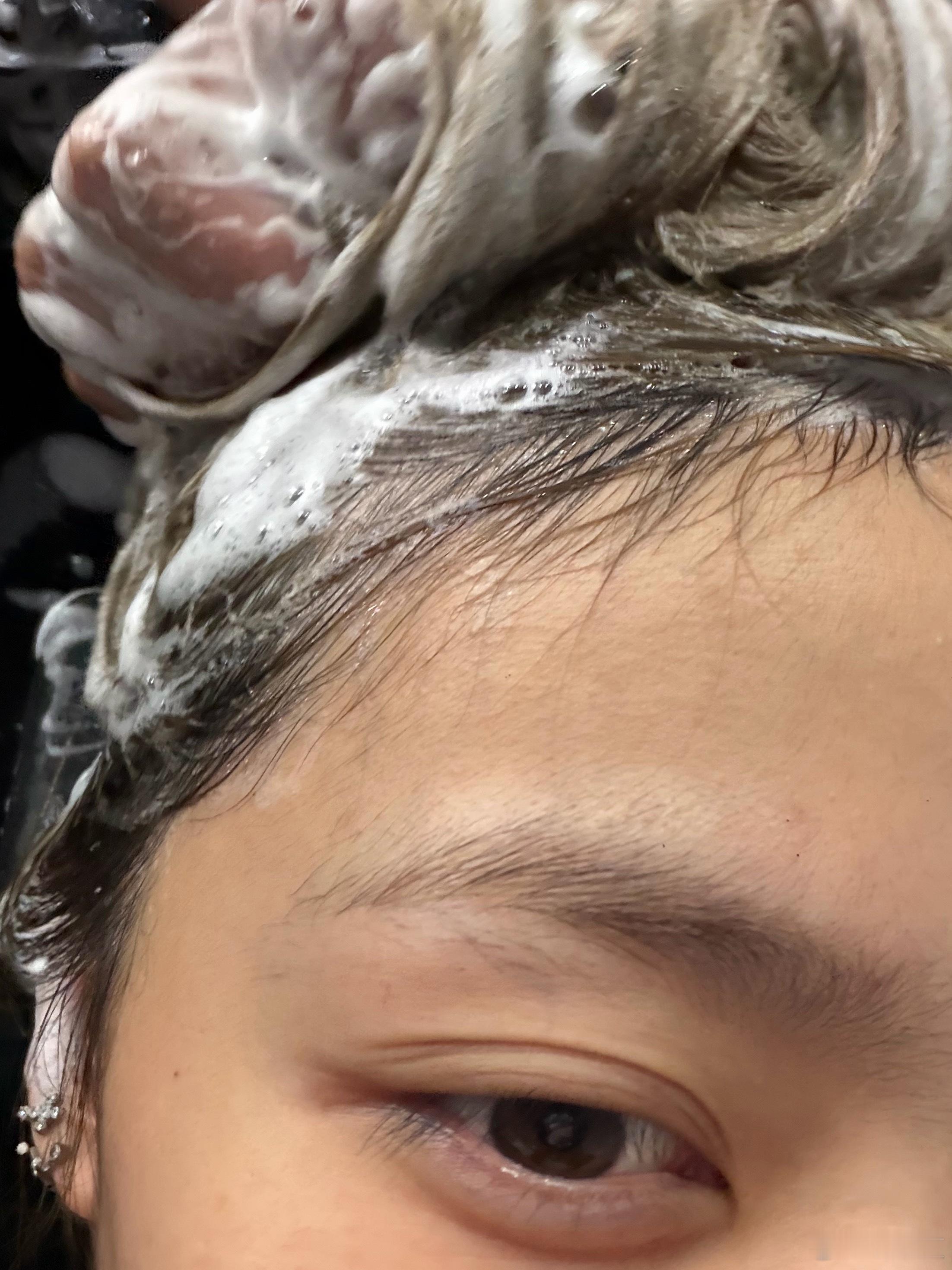 终于洗头了哈哈哈哈哈哈哈哈 ​​​