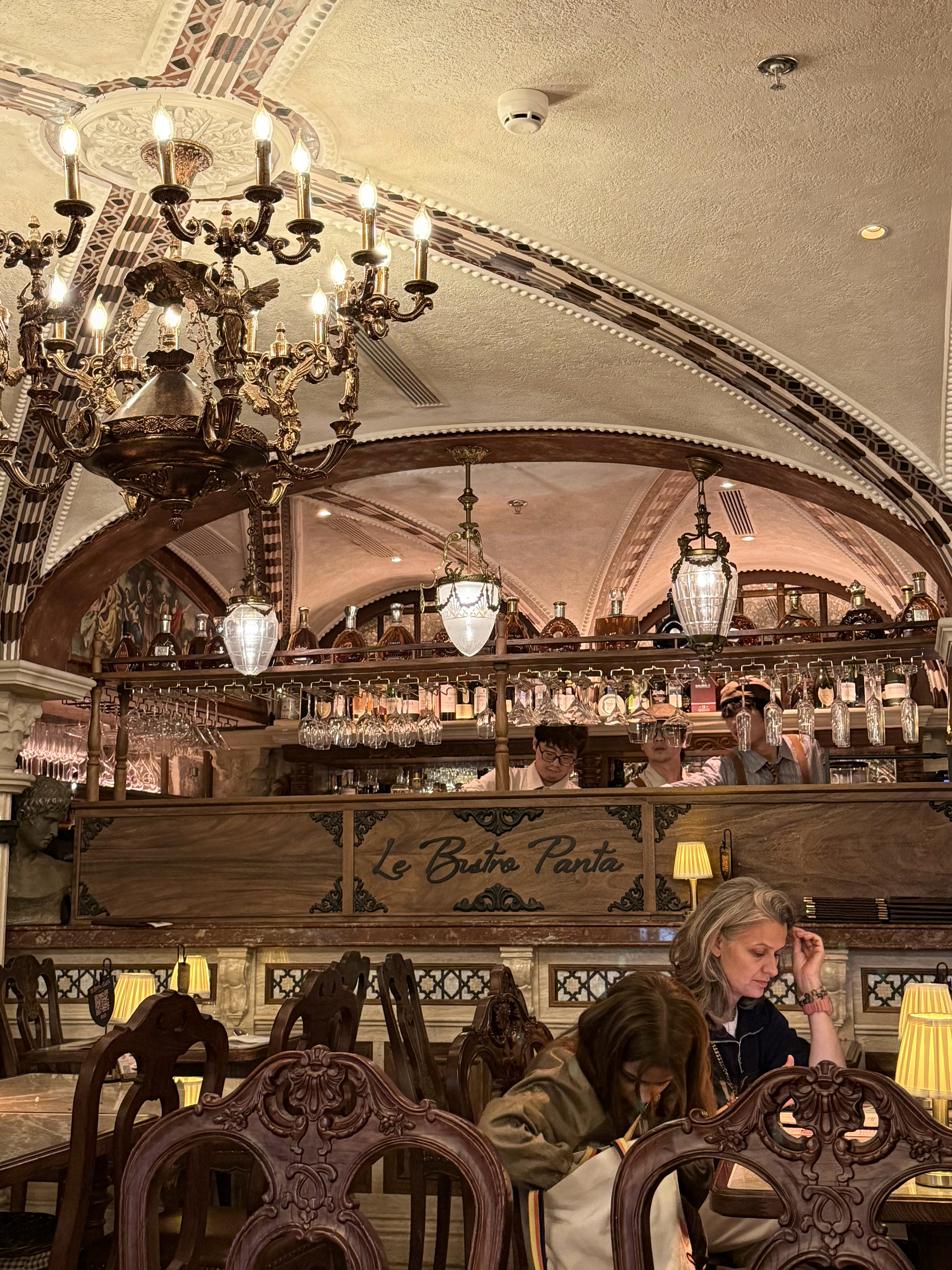 🐈👜❶❶❶❶匆匆忙忙的 11 月♡小部分剧透 晚点再 po 码字版✐📒 ​