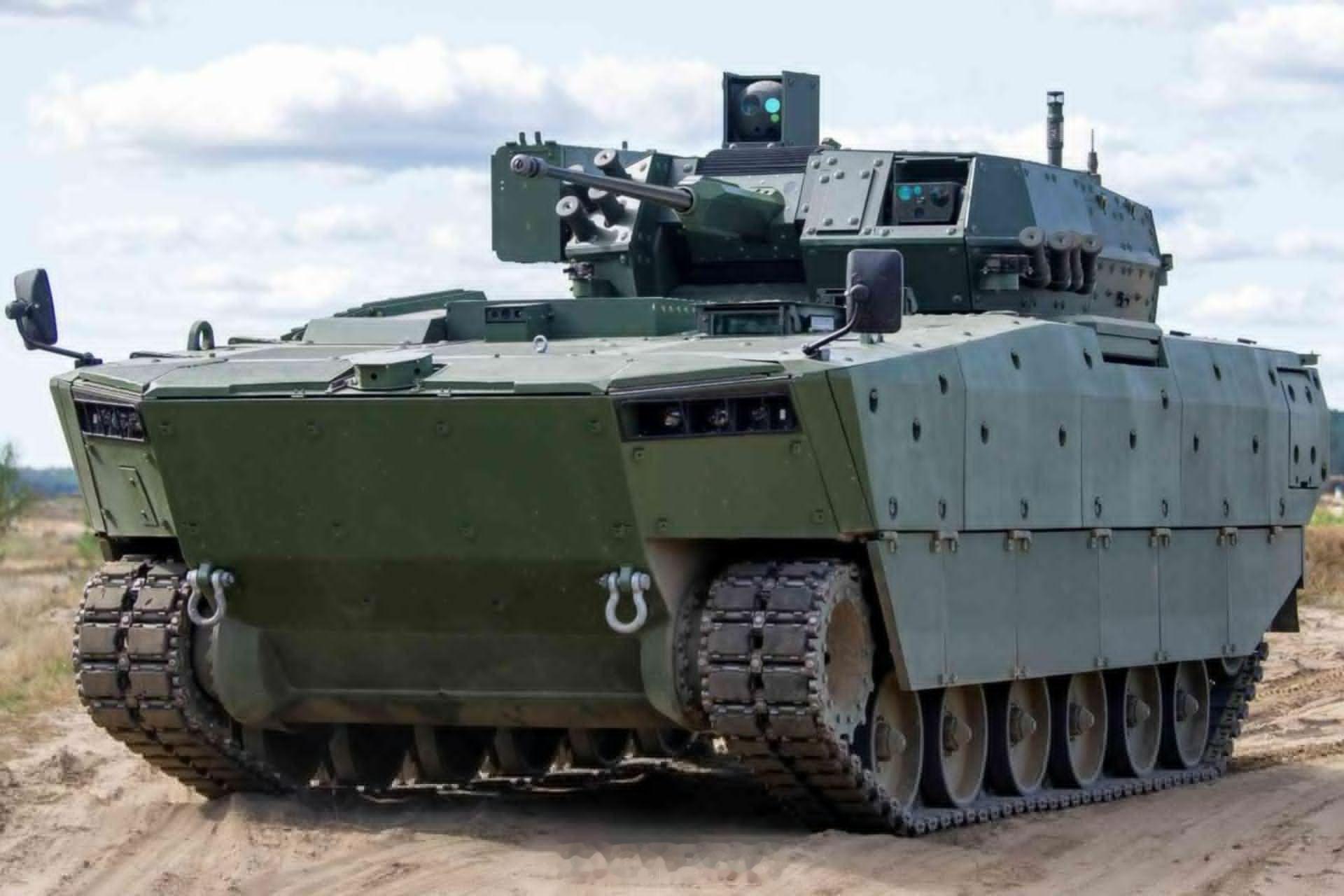 每天认识一件兵器 波兰 Borsuk（獾）步兵战车由波兰希维塔尔斯卡钢铁厂（HS