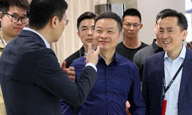 小鹏汽车六年亏损370亿，风口“赌注”能否熬到下一个时代？