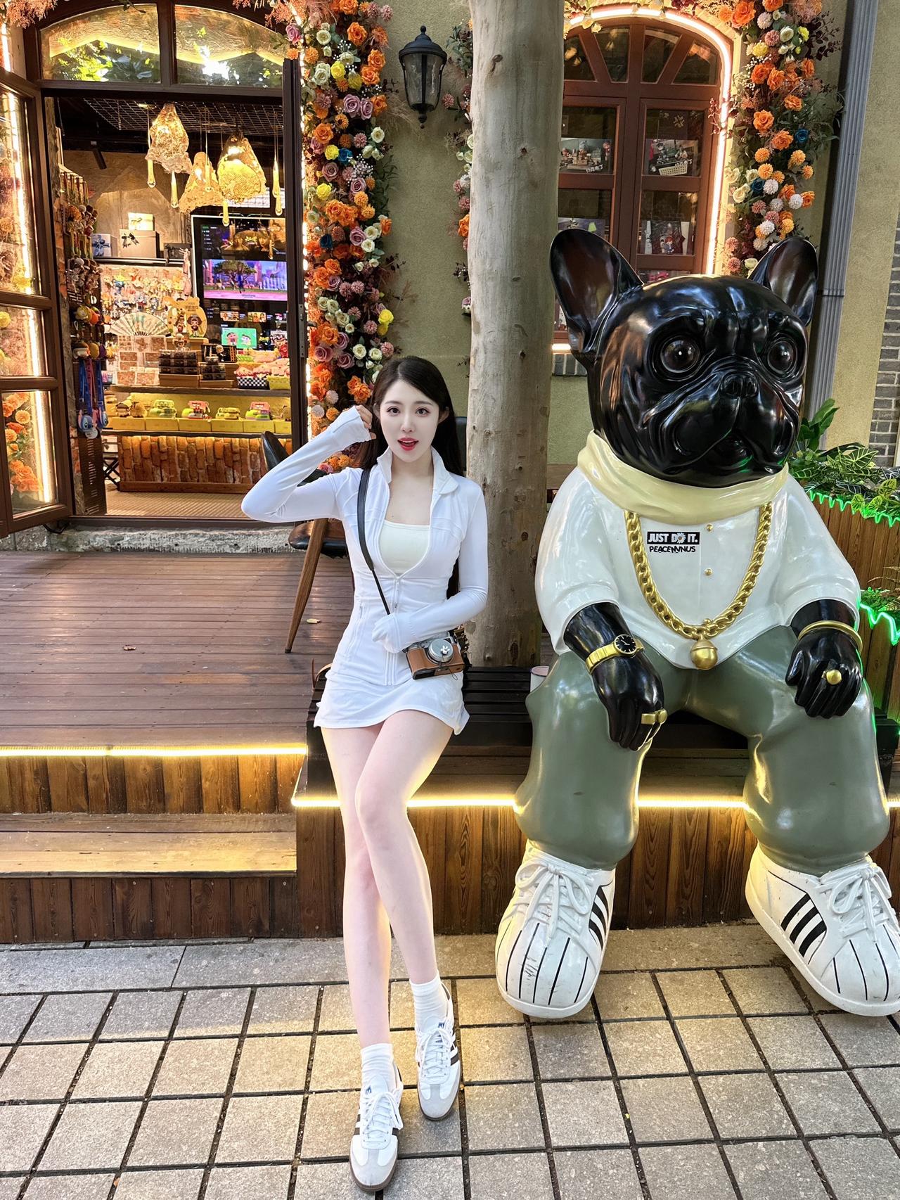 女装穿搭分享 创作者中心 创作灵感 糟糕是心动的感觉