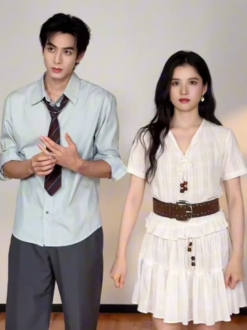 宋威龙张婧仪合拍共创宋威龙张婧仪抽象共创对抗路的哥妹共创终于来啦，宋威龙张婧仪两