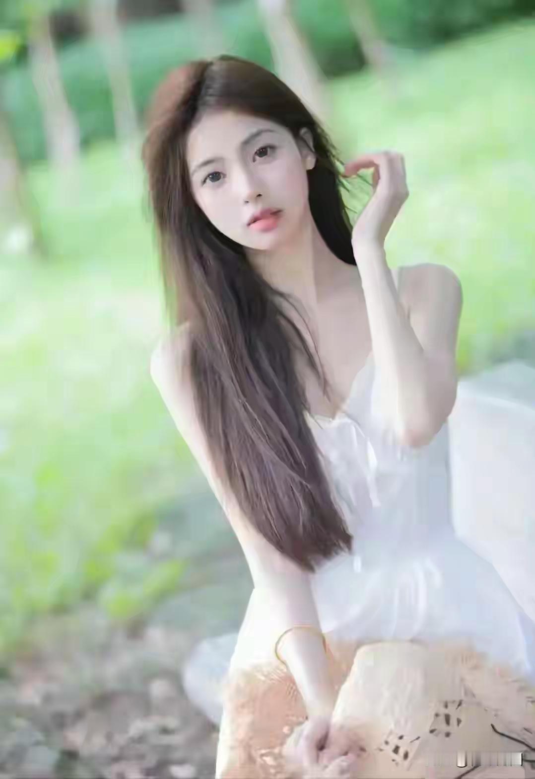 北京一高校校花，170cm身高仙姿玉色，绝世佳人不过如此