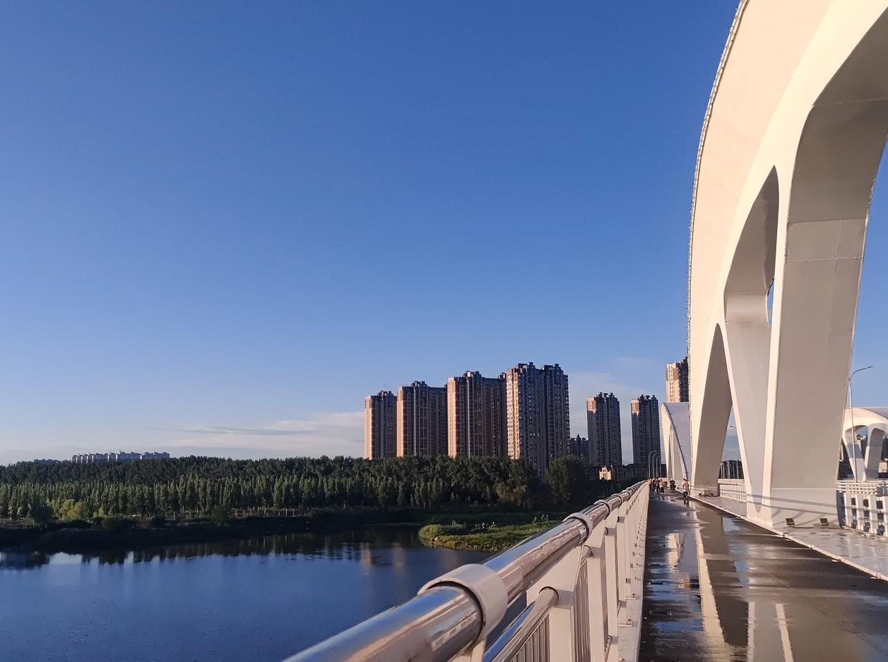快来看看我新换的主页背景吧