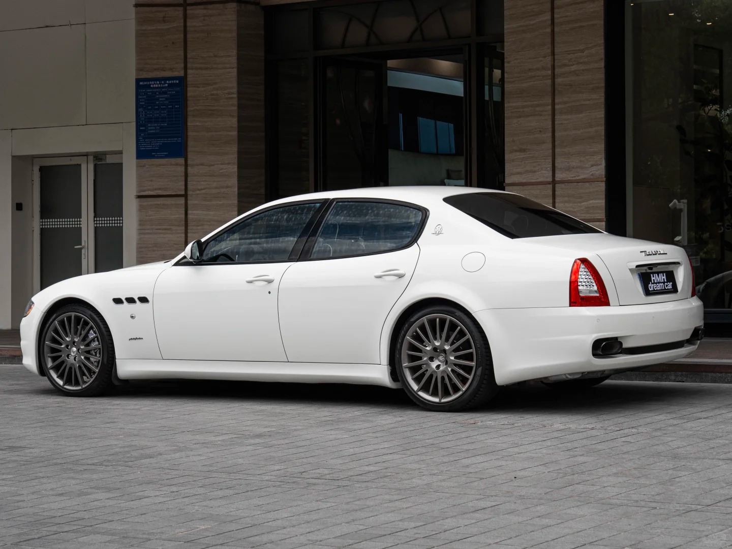 好车分享 Maserati Quattroporte GTS，我最爱的四门轿车，