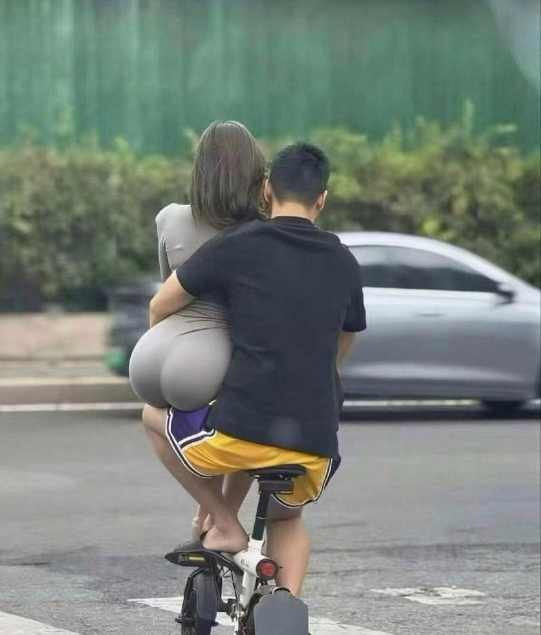 强者，从来不抱怨环境！ 