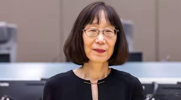 美下狠手，制裁日籍法官！

即便高市跪舔华盛顿，白宫还是毫不犹豫制裁赤根智子，一