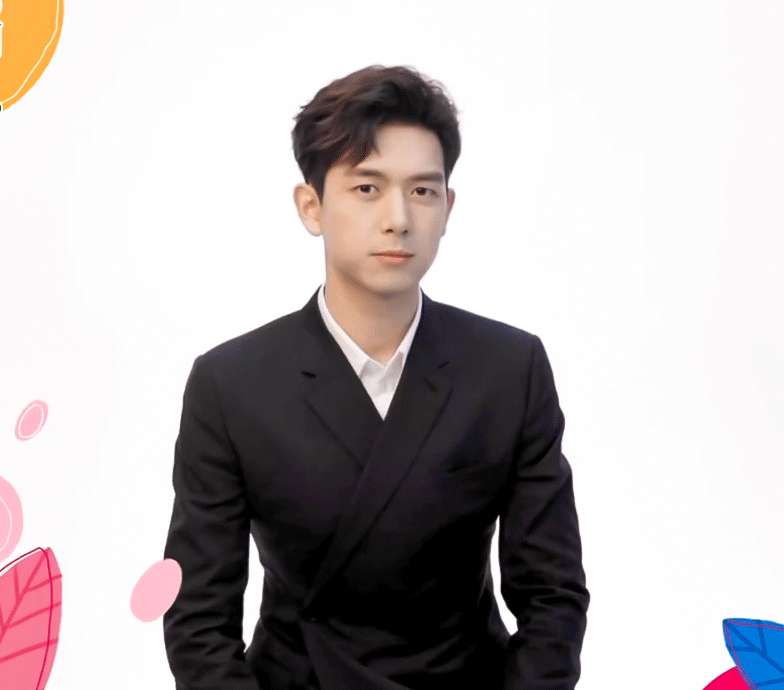 李现 lxprada代言人李现 江南的雨故乡的曲对你的爱深如许荷塘里的采莲女人如
