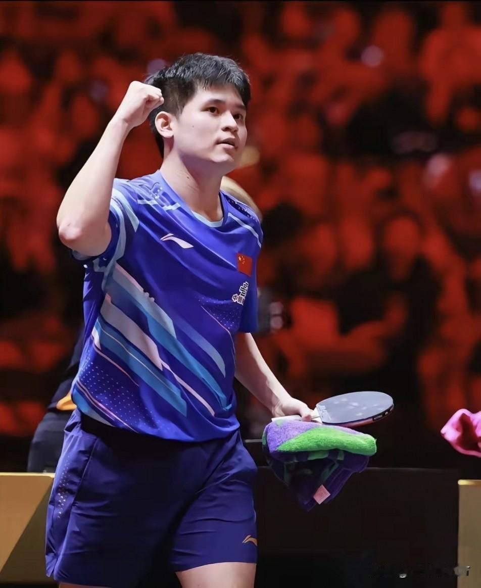 继孙颖莎、王楚钦、王曼昱相继遭遇伤情后，20岁的林诗栋也伤了，经诊断为肩袖肌腱炎