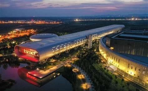 台积电创办人张忠谋，曾称：“陆登顶半导体龙头难度很大，但大陆能找到反击手段、美国