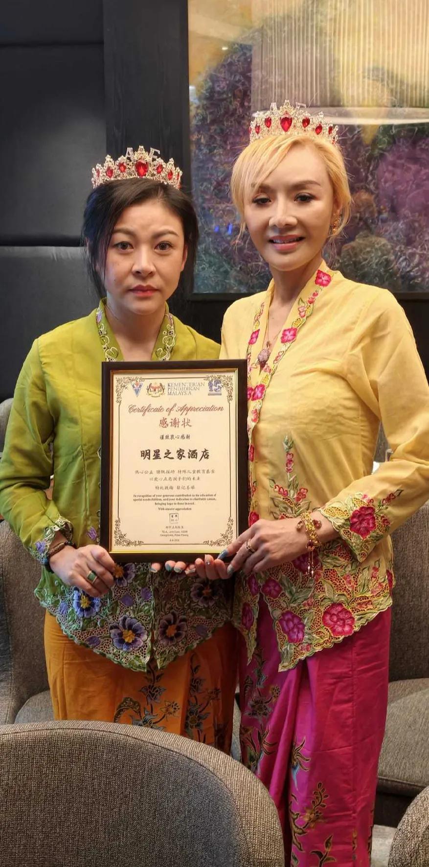 别再同情叶子楣了，她的身家根本不需要靠男人！
红极一时的叶子楣，事业巅峰之际，选