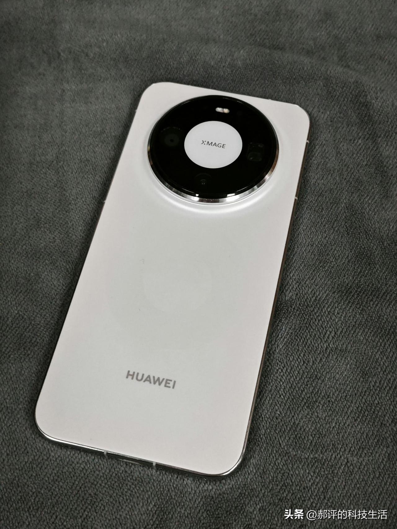全行业都在涨价，华为Mate80偏降了800块——这操作我属实没料到。

Mat
