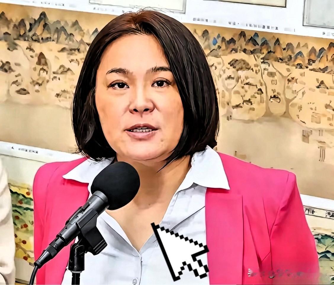 国民党金门“立委”陈玉珍，
​最近被骂一点不冤。
果然是政客的嘴，真是翻手为云覆