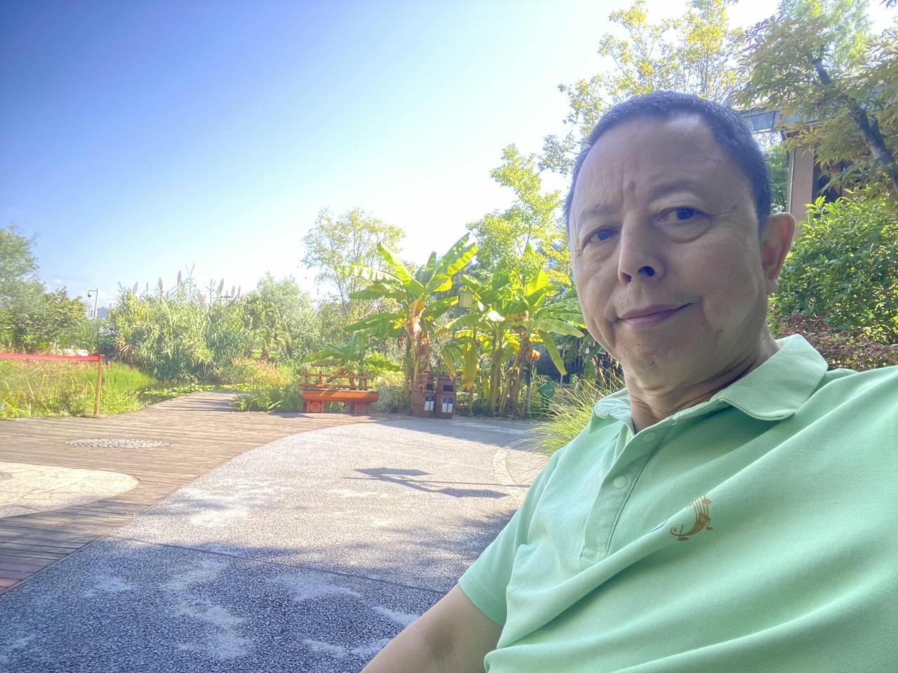 俄乌之战发生的怪现象！

各位网友晚上好，让我们来继续关注俄乌之战。

今天我看