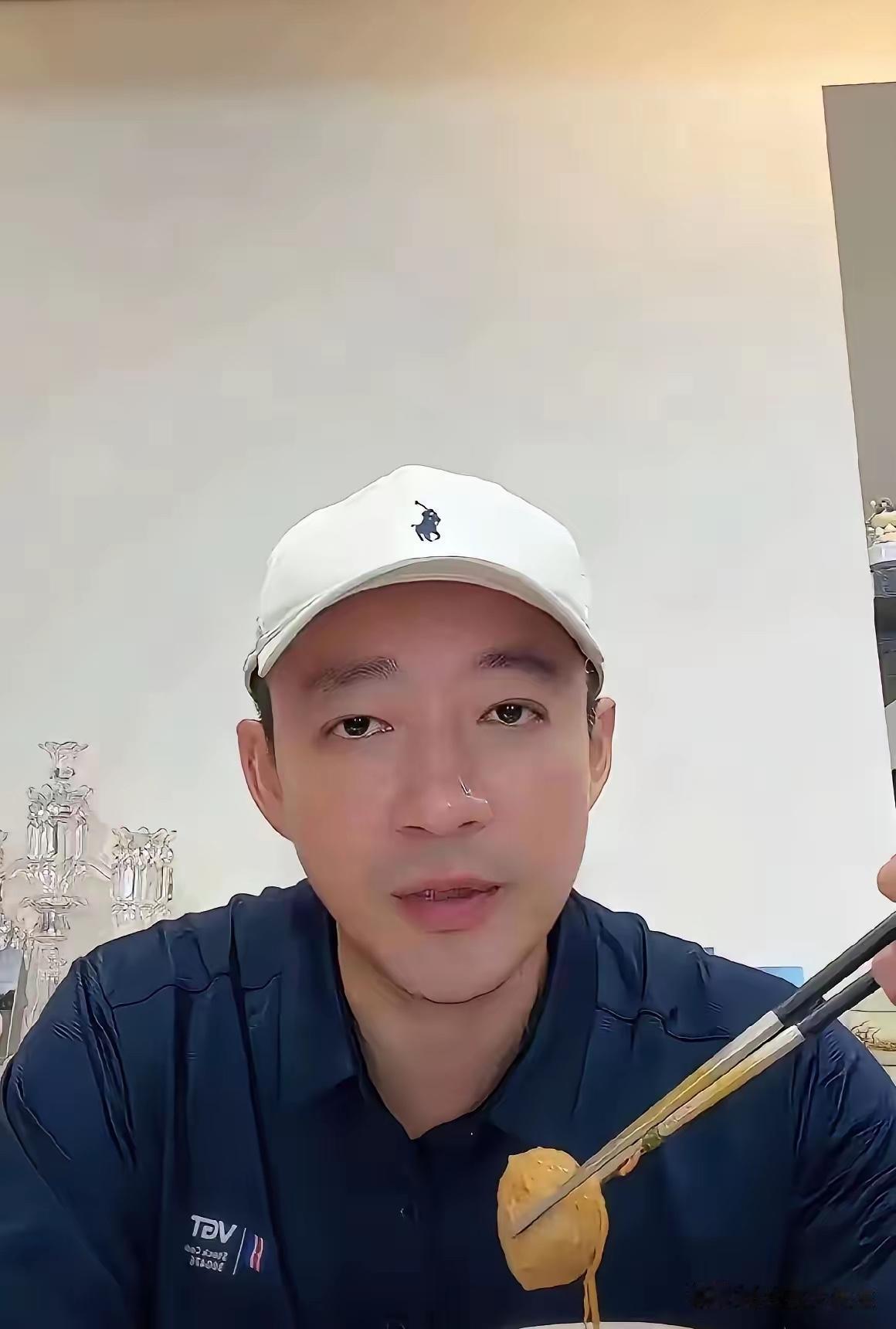 厉害了，小菲这次干得漂亮了，孩子们请了那么多家教，都是为她们做转学铺垫了，回北京