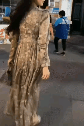 原来你就是我最想留住的幸运！
女生怎么穿搭会看上去很优雅有哪些女生日常好看穿搭可