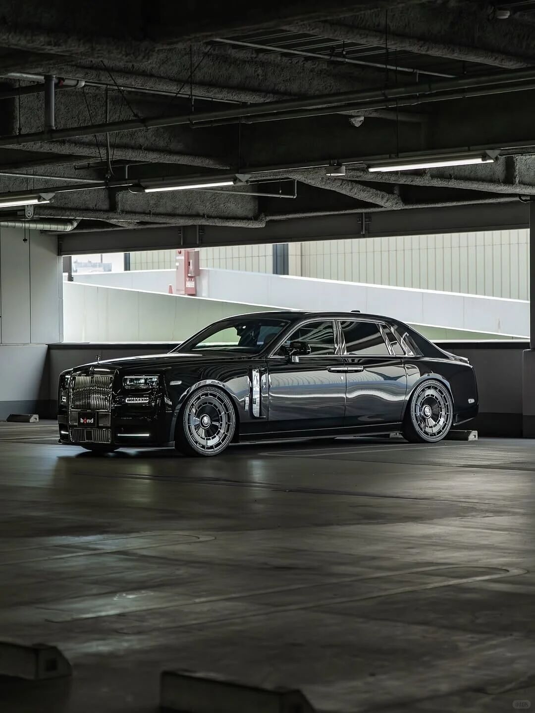 车若初见[超话] 这气场，简直就是血脉压制[笑cry][笑cry] ​​​