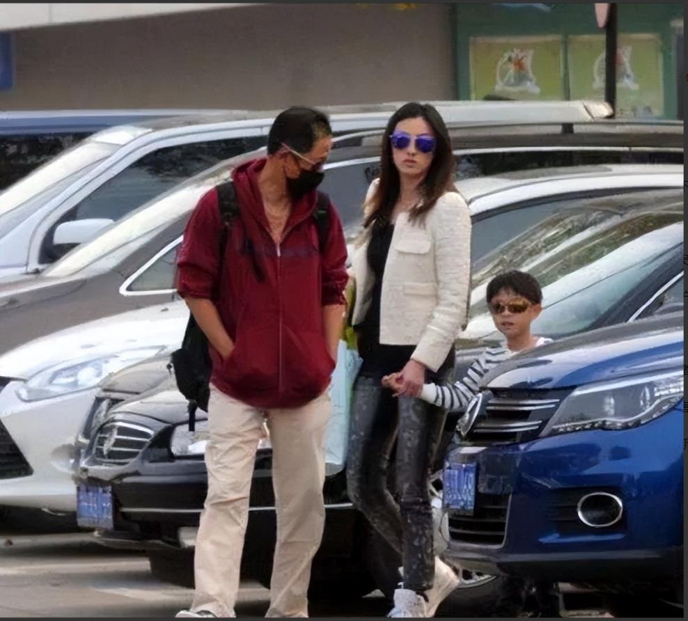 2008年上海女富豪陈坚红表白王志文：“我有五亿身家，年收入5000万，你娶了我