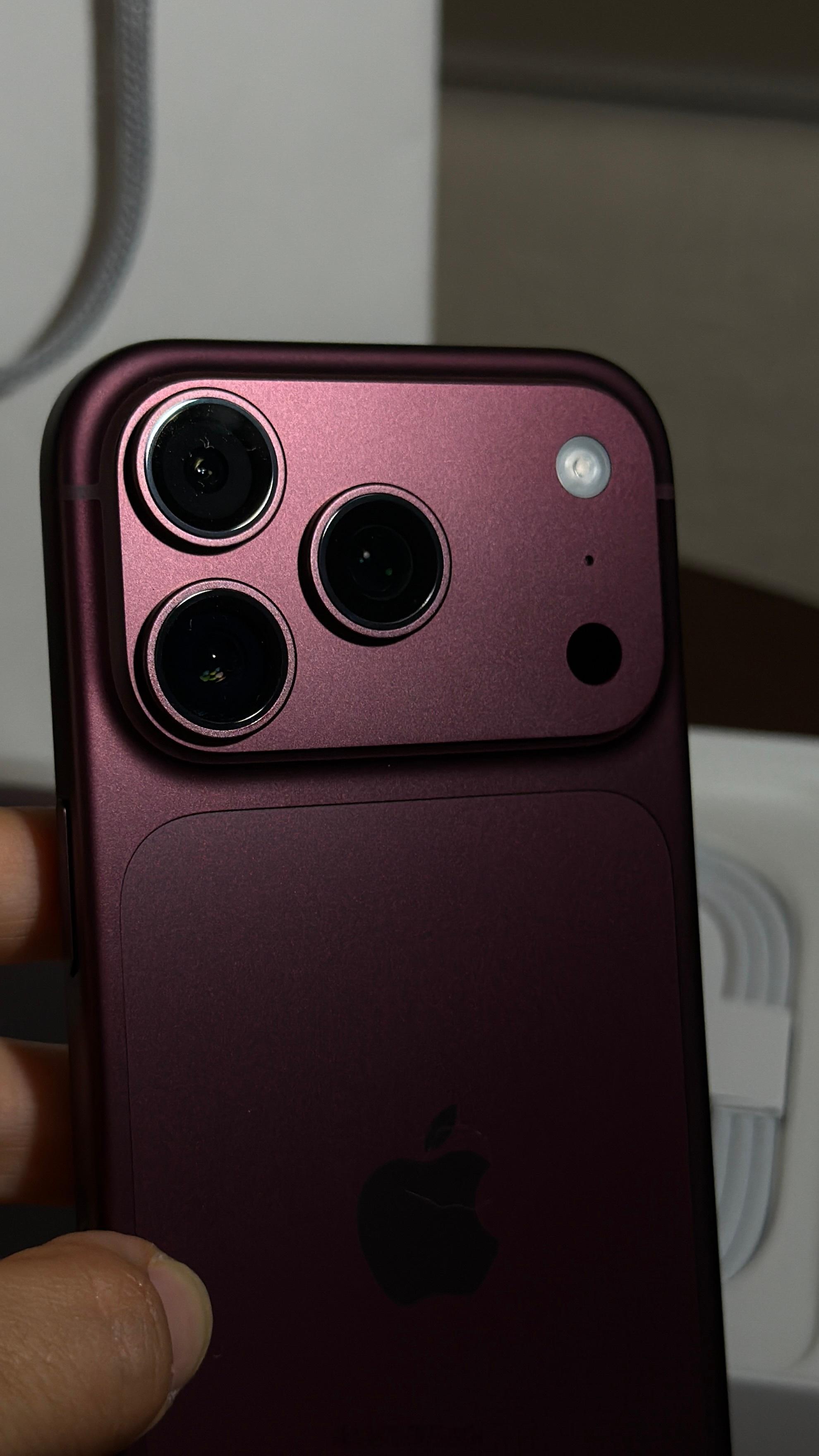iPhone18Pro黄牛一天一个价iPhone 17Pro爱马仕橙iPhone