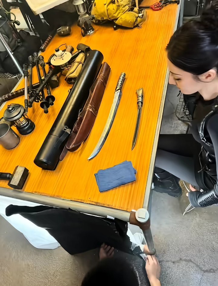 掉落一张聂九罗