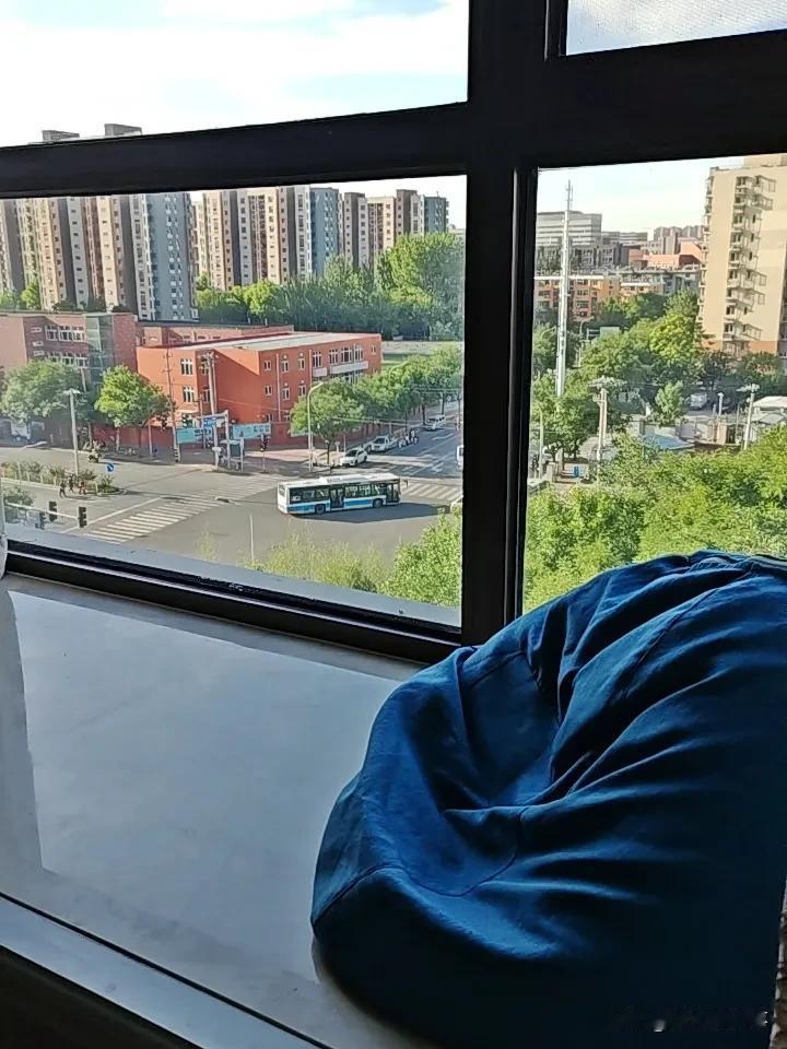 二审可以书面审理
但可以书面答辩
也就是听取各方面意见
不过要争取开庭
当年陈述