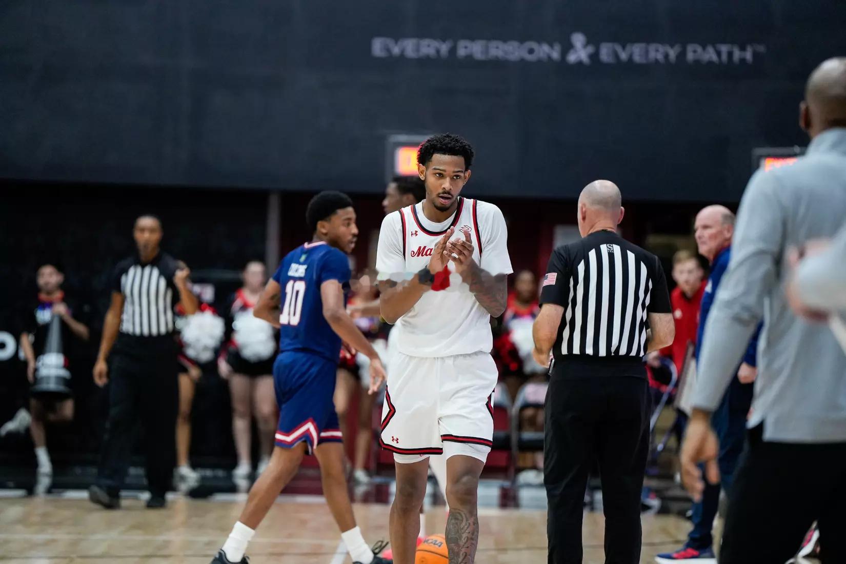 主场作战的斯坦福大学以88比80战胜了加利福尼亚州立大学北岭分校。本场比赛后，斯