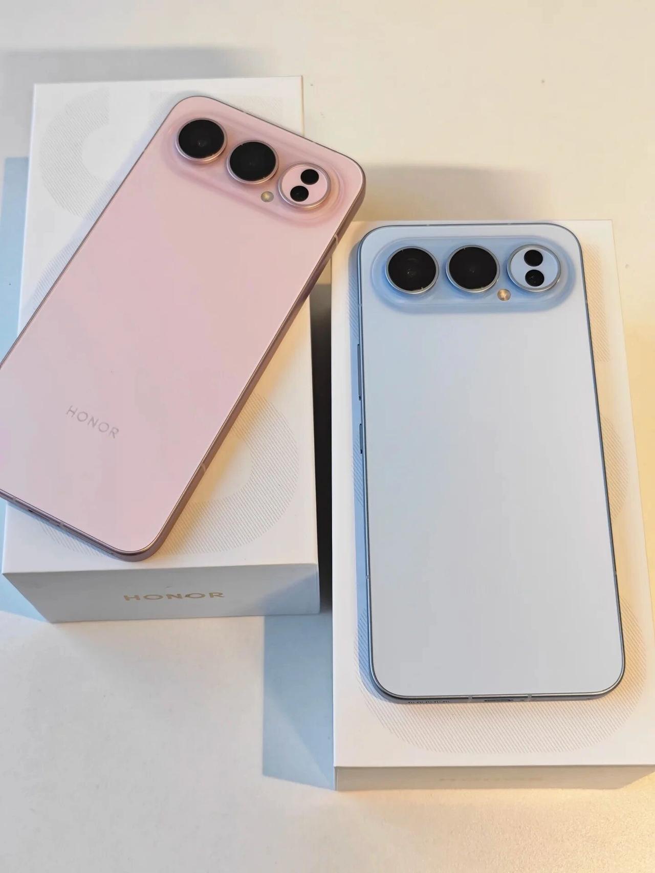 荣耀500系列这颜值，有点心动呀，你觉得打几分？？荣耀500这手机拿在手里，跟握