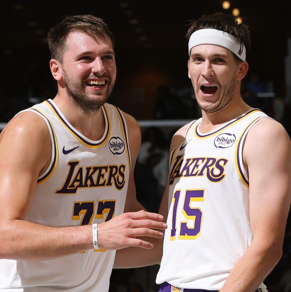 卢卡·东契奇：“我和里夫斯聊过了。他说他也不知道，他明天要做核磁共振。我说如果你