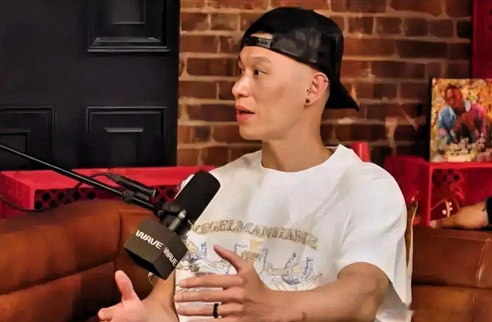 太扎心了！林书豪说出了真相：林疯狂给尼克斯赚了1亿美元，我只拿了40万！近日，林