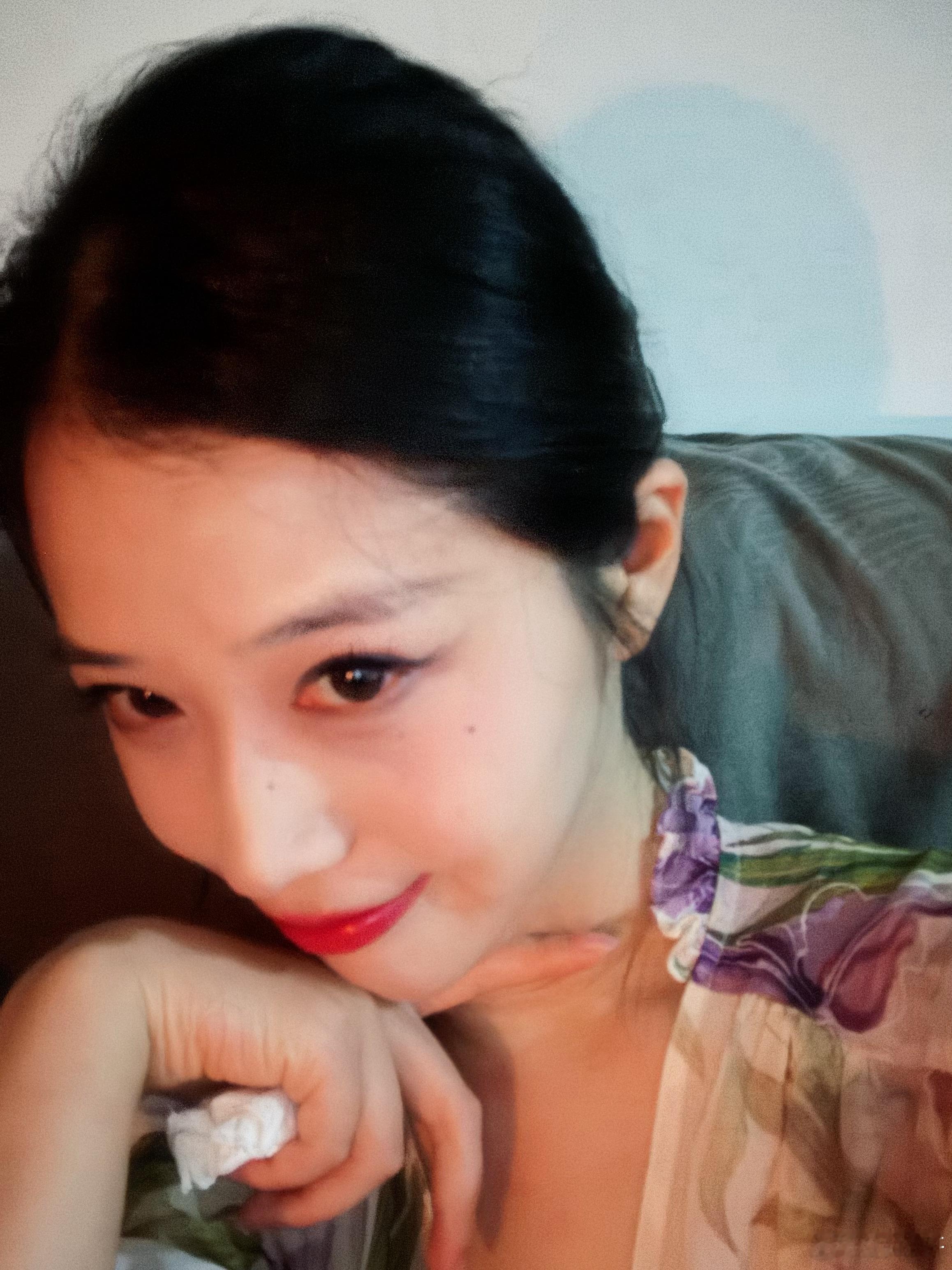 我可能喝多了[熊猫]我可能在取悦自己… ​​​