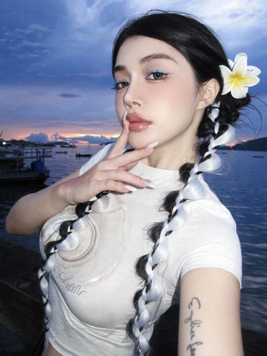 🌄ᵀʰᵉ ˢᵘⁿˢᵉᵗ ᵏⁱⁿᵈˡᵉᵈ ᵗʰᵉ ˢᵏʸ ꙳✧˖