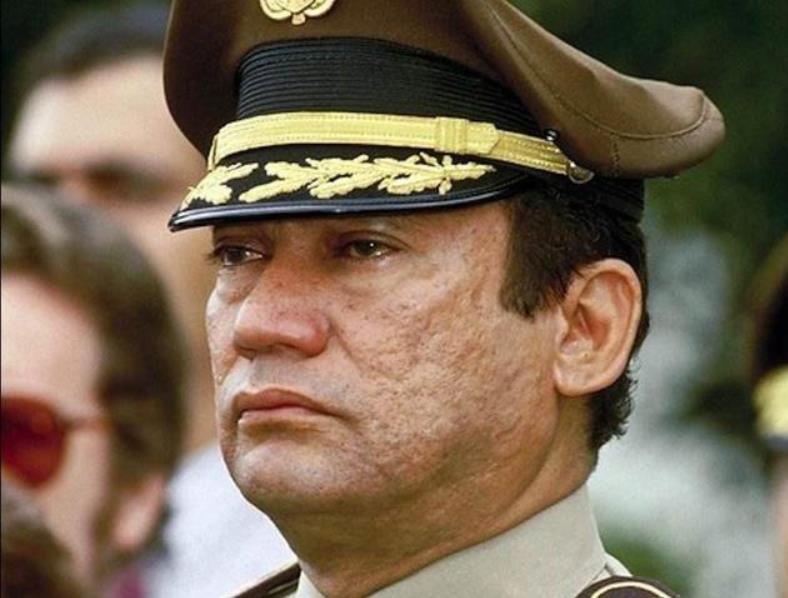 历史上的今天【巴拿马独裁者诺列加向美军投降】36年前的今天，1990年1月3日，