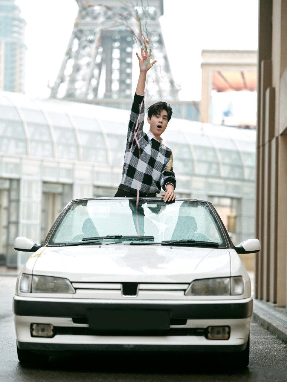 胡一天1226生日快乐胡一天 生日大片🈶！状态真好，Happy Birth「D