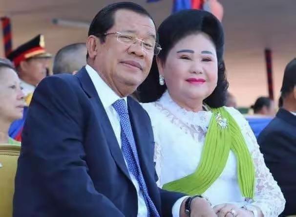 特朗普现在能那么滋润，就源于他在美国国内的敌人都是正人君子，不够狡猾凶狠，如果特