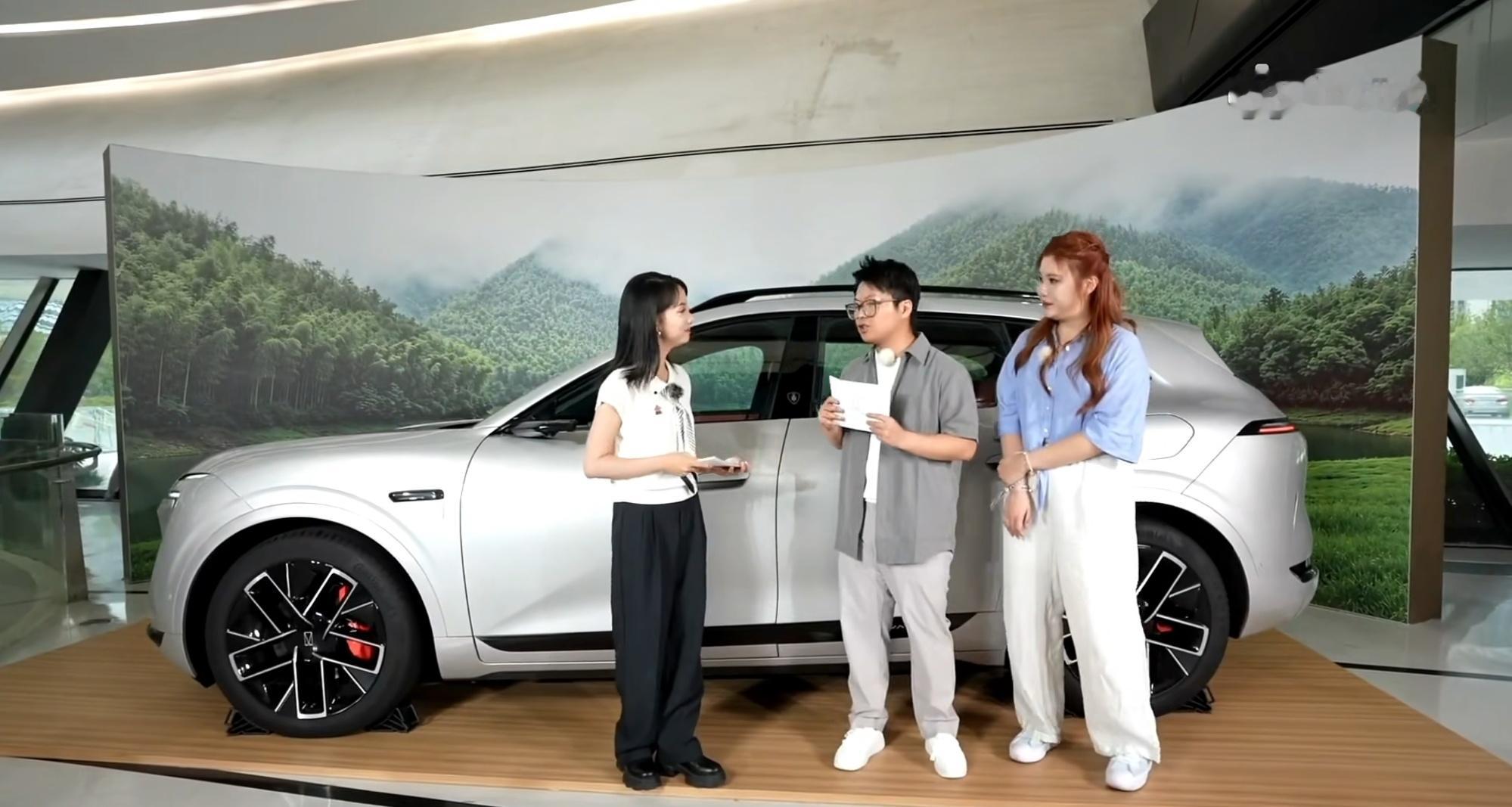首批搭载华为乾崑智驾 ADS 5 的阿维塔07L 一会儿发布，期待一手价格 阿维