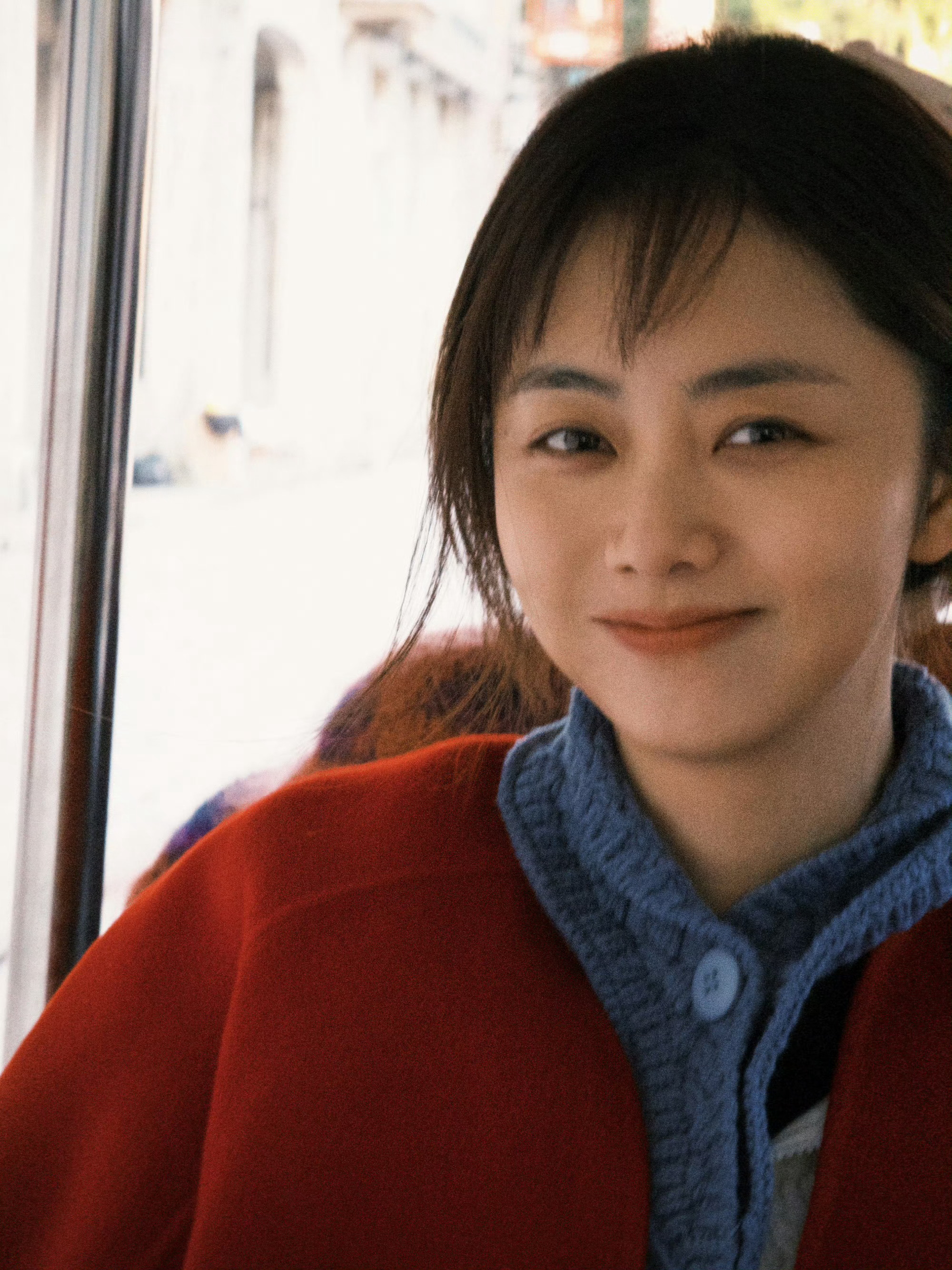 谭松韵[超话]  tsy谭松韵许兰香 tsy谭松韵兰香如故 花会延着你走过的路往