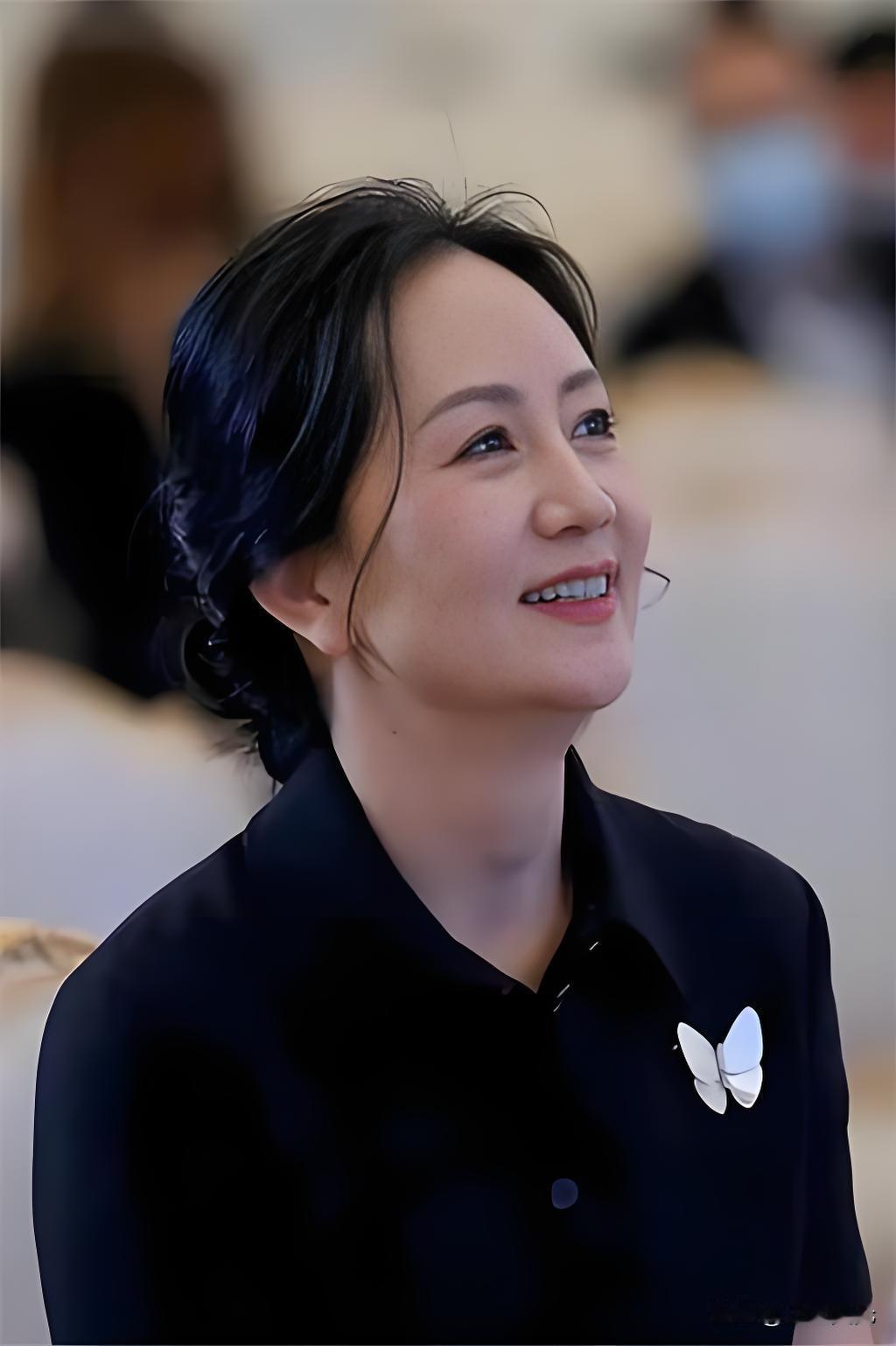 孟晚舟完整履历，读懂华为巾帼高管
 
从基层财务到华为核心高管，孟晚舟的人生，满