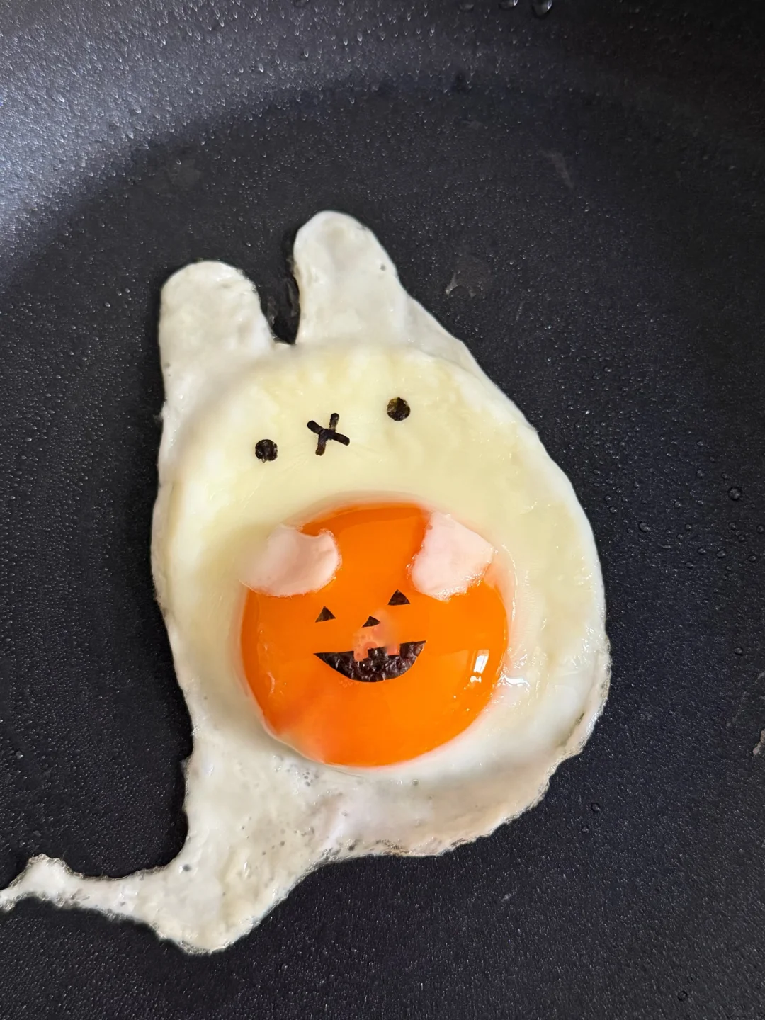 🎃Halloween Miffy sun-side-up egg🍳