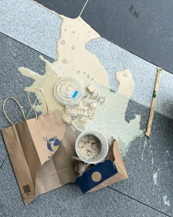 都别喝了，淦！！！！[拜拜][拜拜]，今天不会给任何人好脸色[怒] ​​​