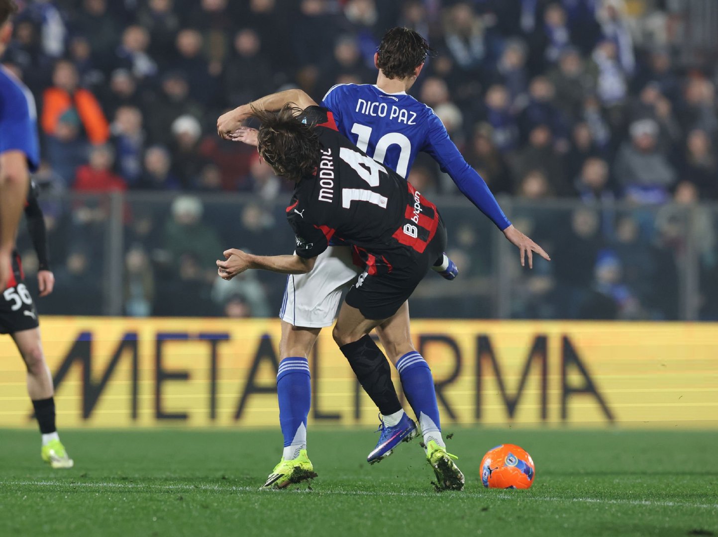 莫德里奇 🆚 尼克帕斯 