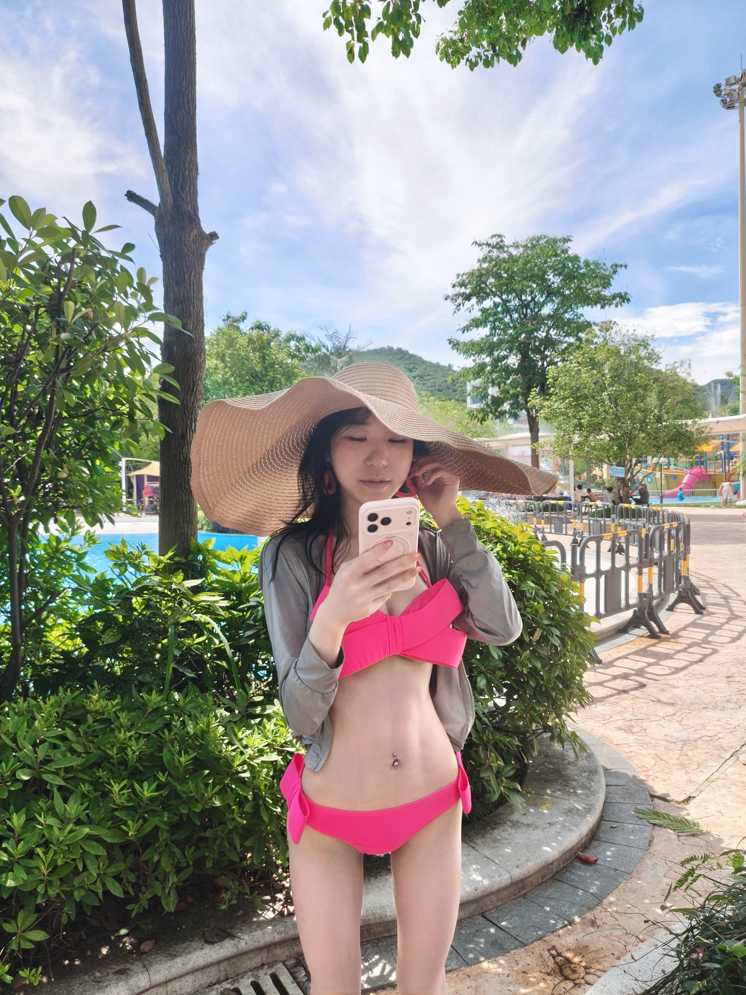 被偷拍就拍肚皮 义乌