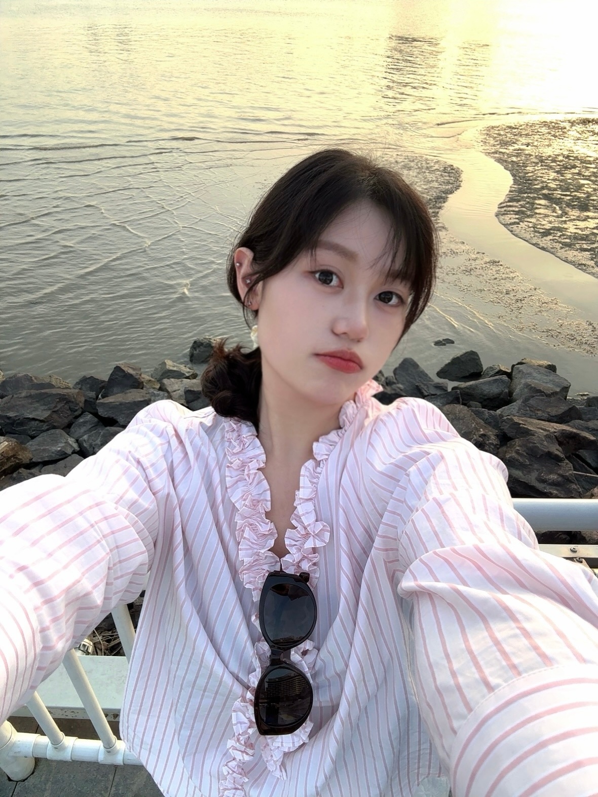 🌆休息日就去前滩追一次日落吧！会被蓝调时刻的浪漫击中无数次🥹期待下一场晚霞?