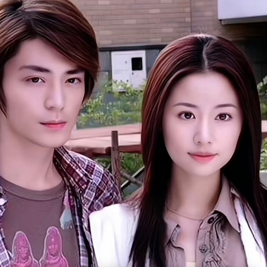 林心如卤猪脚为46岁霍建华庆生哈哈哈，这也太接地气了吧，卤猪脚我也想吃…… 