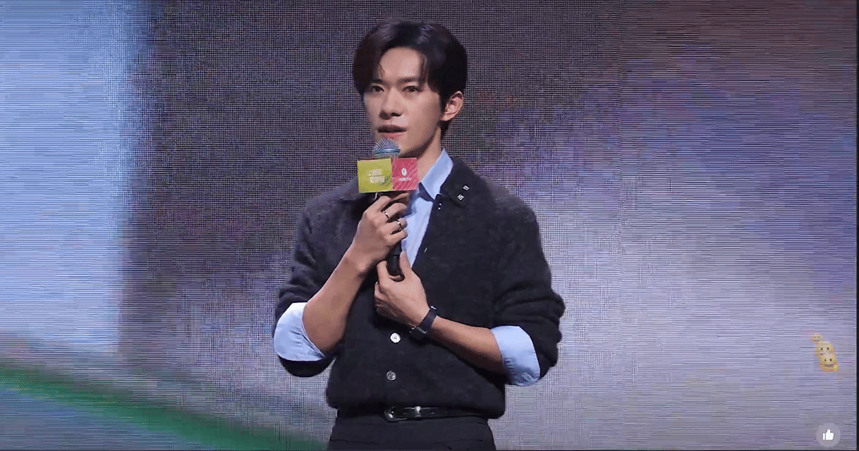 易烊千玺九号发布会 什么是美好的出行？易烊千玺给了最好的答案。易烊千玺说它是骑着