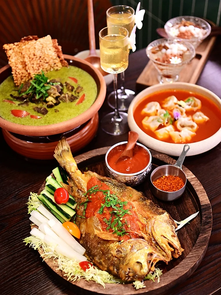 藏在铁路公园宝藏餐厅，人均70享云贵川美味