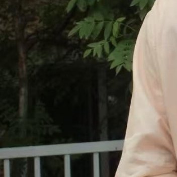 朱正廷正能量公益正能量偶像朱正廷 没有一代人的青春是容易的，每一代有每一代人的宿