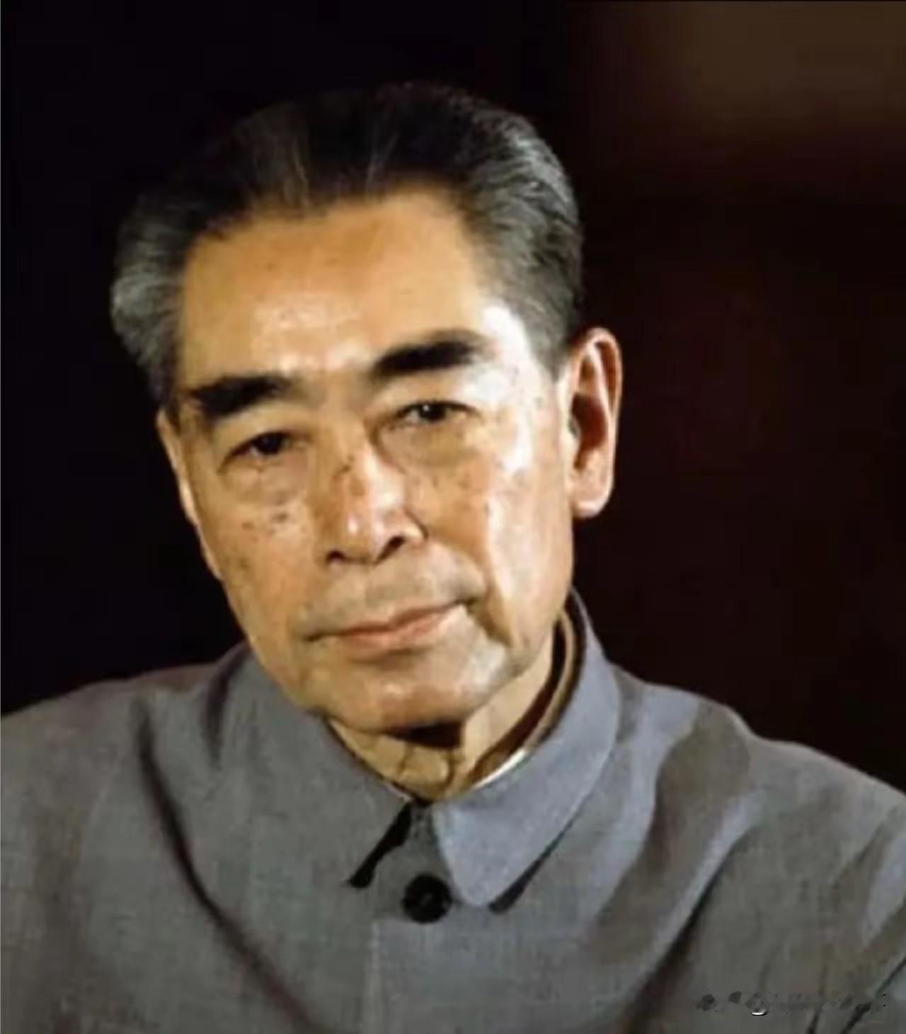 今天整整离开了50年
让我们一起缅怀他
周总理[玫瑰][玫瑰][玫瑰][心][心