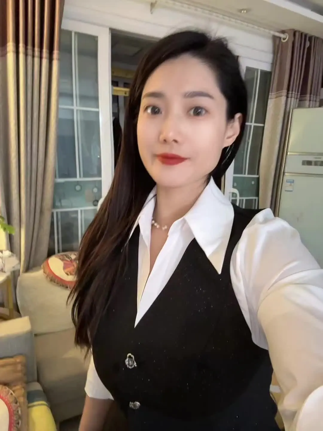 成年人最大的清醒就是管好自己 别操心别人的事 克制自己“纠正别人”的冲...