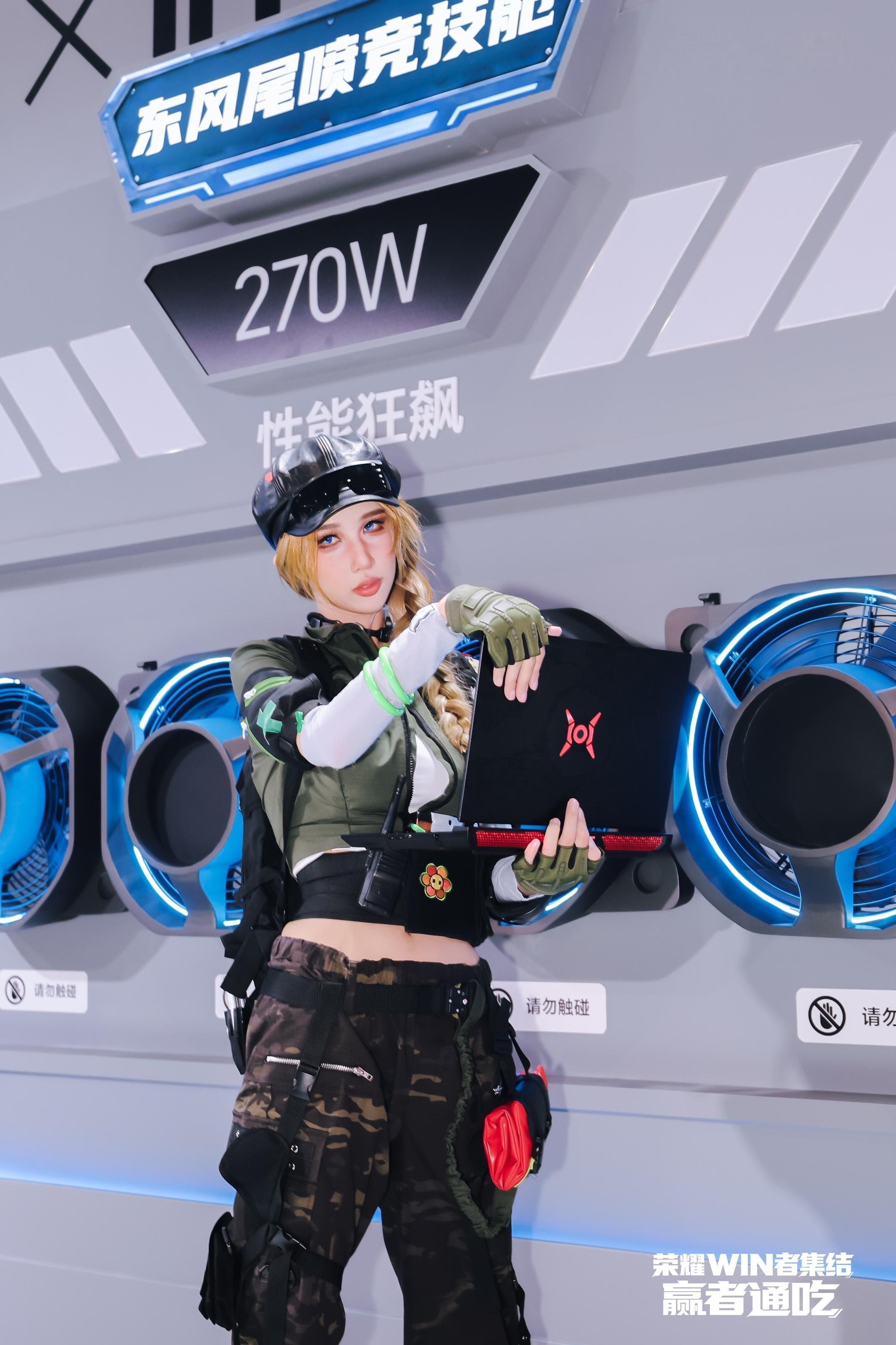 看完2026 BW荣耀展区，感觉荣耀最近的势头有点猛啊，无论是与三角洲联动的荣耀